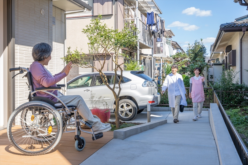 介護の仕事がやりたいけど、現場は自信がない